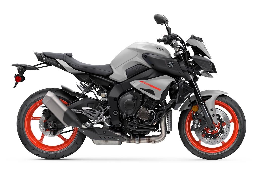 Yamaha MT10 2020 master the darkness